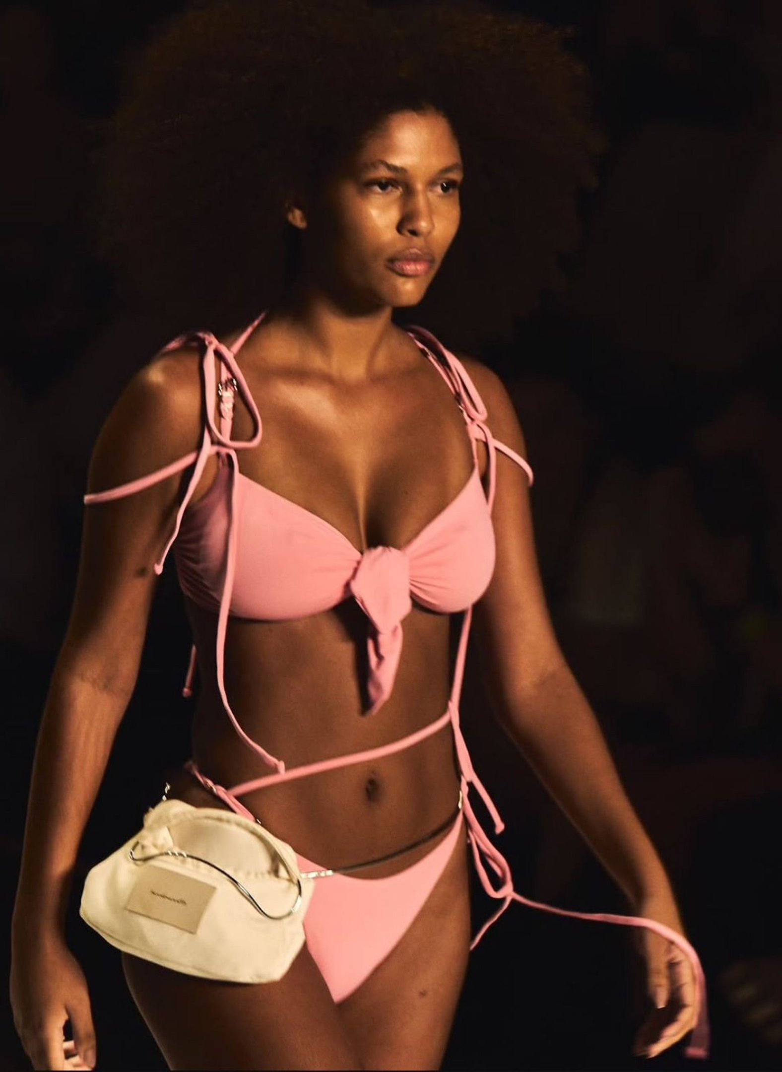 Karoline Vitto na Rio Fashion Week 