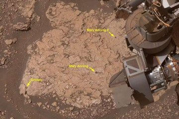 Região onde o rover Curiosity coletou três amostras de rochas perfuradas, que revelaram a presença de diferentes compostos orgânicos em Marte. -  (crédito: NASA/JPL-Caltech/MSSS)