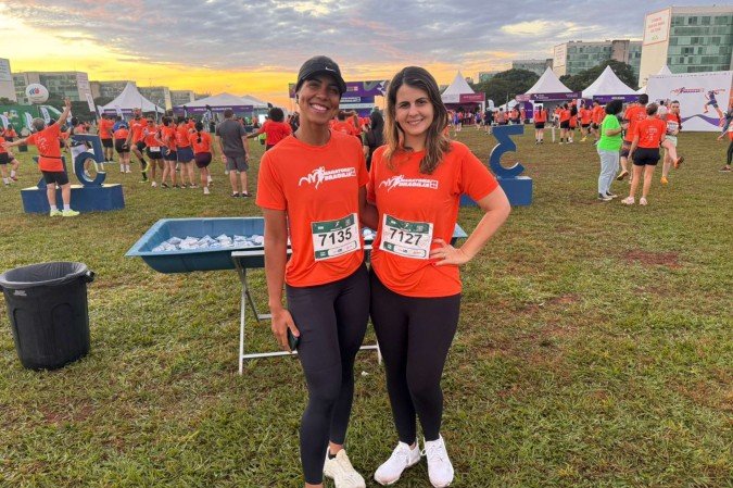 Brenda (esquerda) e Camilla participaram do percurso de 5 km juntas