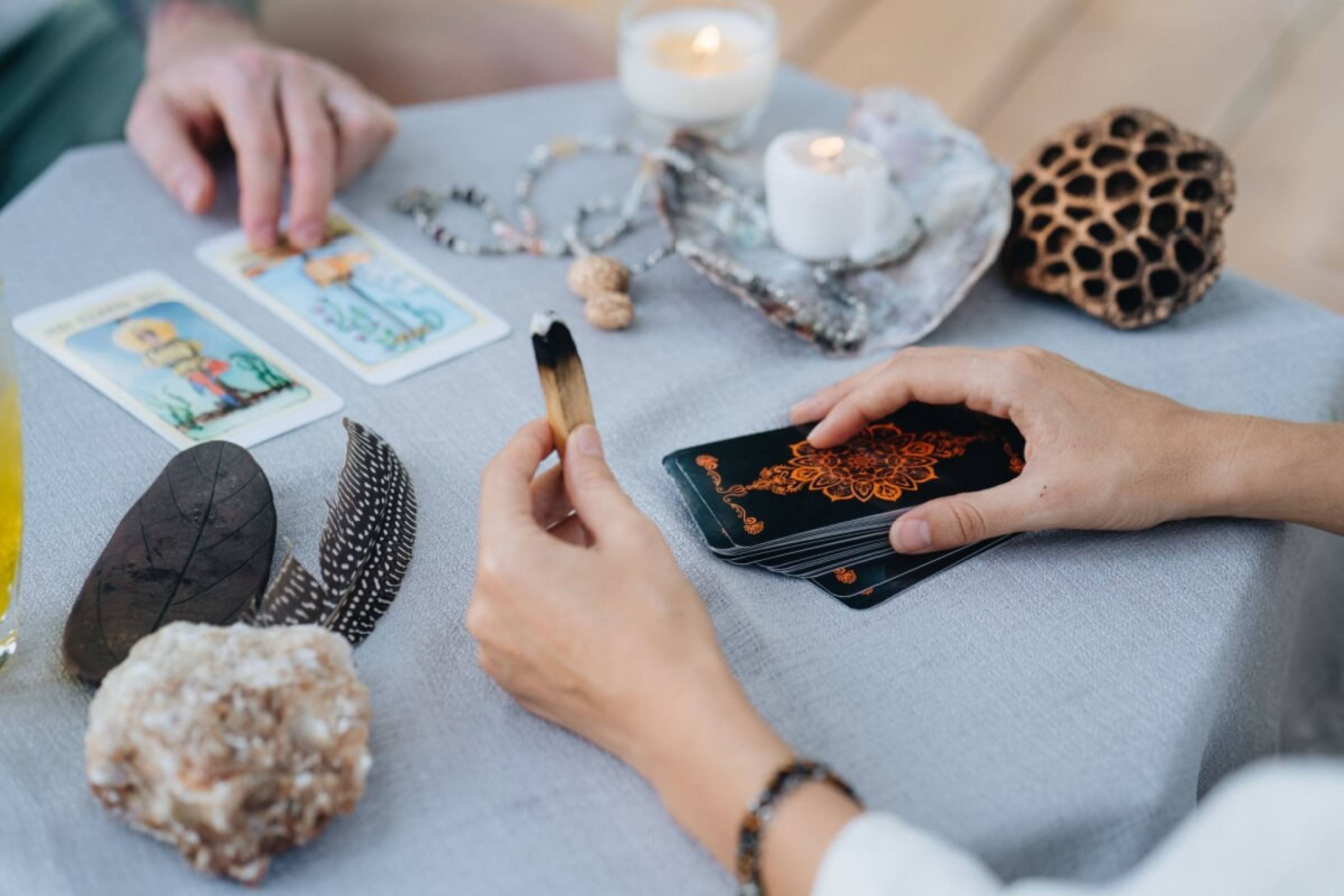 Tarot do dia: previsão para os 12 signos em 21/04/2026