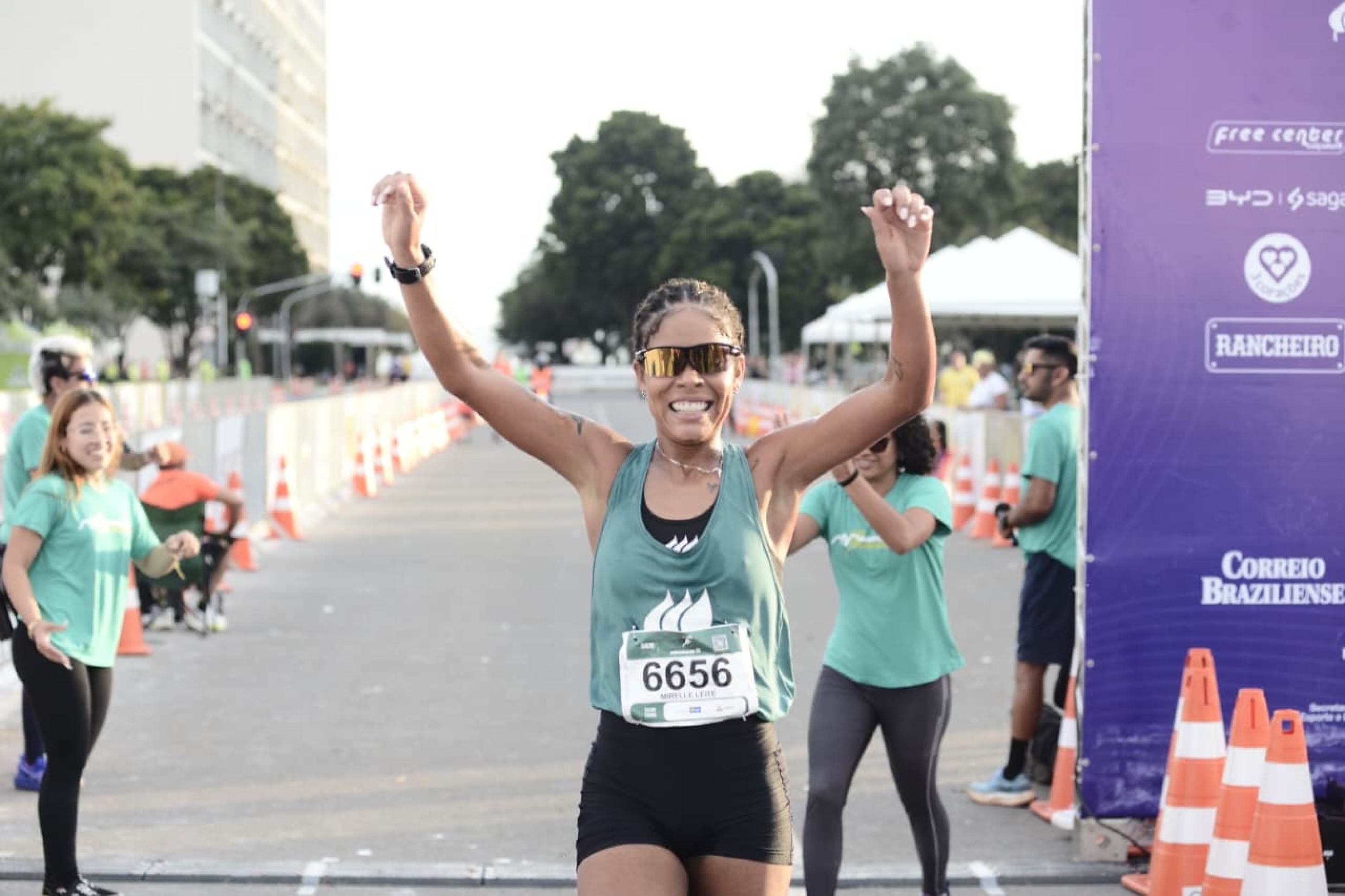 Maratona Brasília 2026: chegada dos 5km feminino 