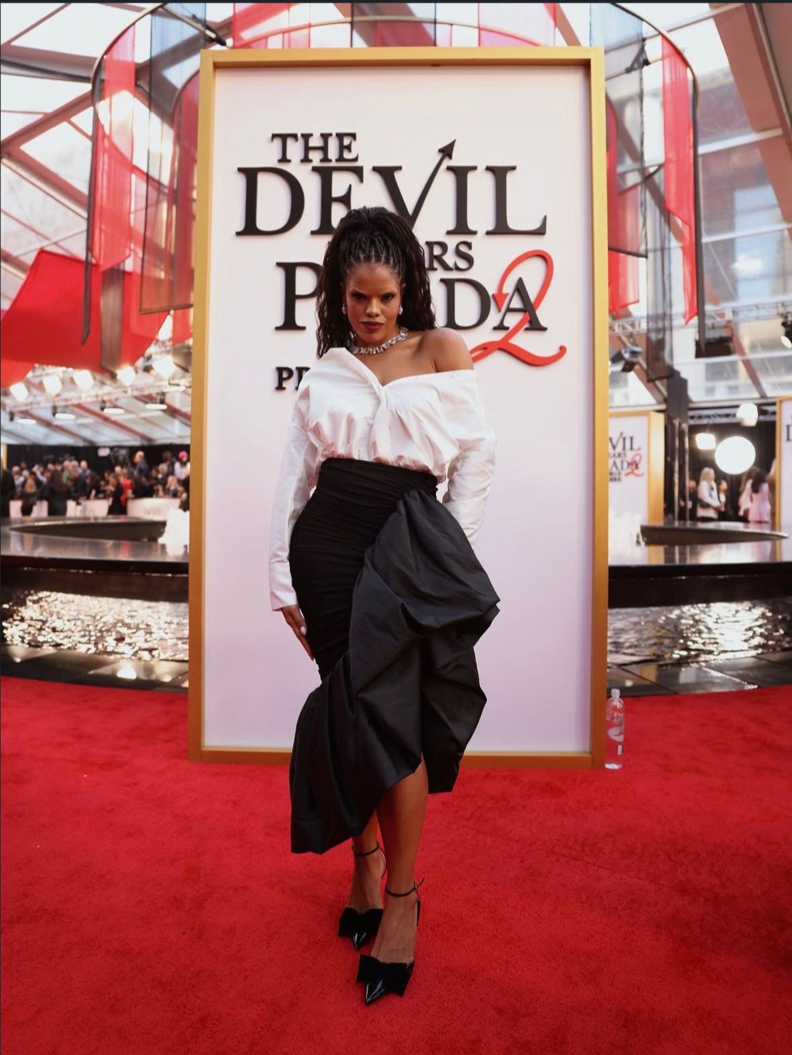 Josy Ramos de PatBo na premiere de O diabo veste Prada 2