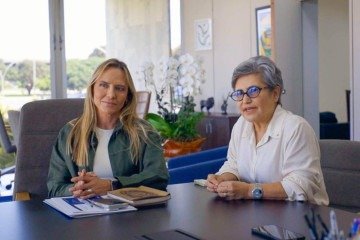 Governadora Celina Leão e secretária de Educação interina, Iêdes Soares Braga -  (crédito: Agência Brasília/Reprodução)
