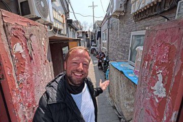 Por fora, a casa onde Maurício mora é revestida por isopor -  (crédito: Arquivo pessoal)