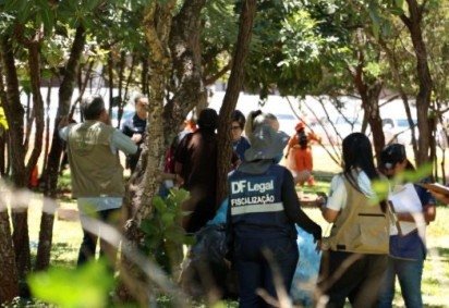 GDF promove a&ccedil;&atilde;o de acolhimento a pessoas em situa&ccedil;&atilde;o de rua  -  (crédito: Ag&ecirc;ncia Bras&iacute;lia) -GDF promove a&ccedil;&atilde;o de acolhimento a pessoas em situa&ccedil;&atilde;o de rua  -  (crédito: Ag&ecirc;ncia Bras&iacute;lia)
