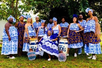 Mãe Dora de Oyá coorderna aulas para de música, dança e percussão para público de 6 a 17 anos -  (crédito: Divulgação)