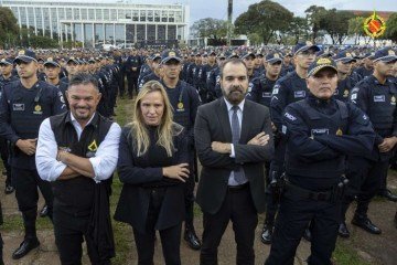 Polícia Militar do DF promove 652 policiais. Destes, 490 foram beneficiados com redução de interstício -  (crédito: PMDF)
