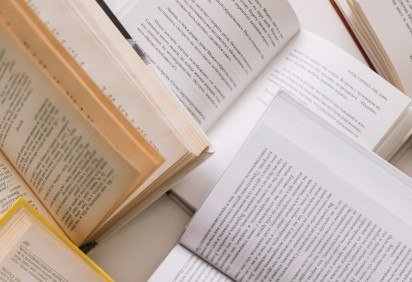 A Universidade Federal de Juiz de Fora (UFJF) abriu inscri&ccedil;&otilde;es para a segunda turma da especializa&ccedil;&atilde;o gratuita e on-line em Seguran&ccedil;a P&uacute;blica e Pol&iacute;ticas sobre Drogas.  -  (crédito: Freepik)
