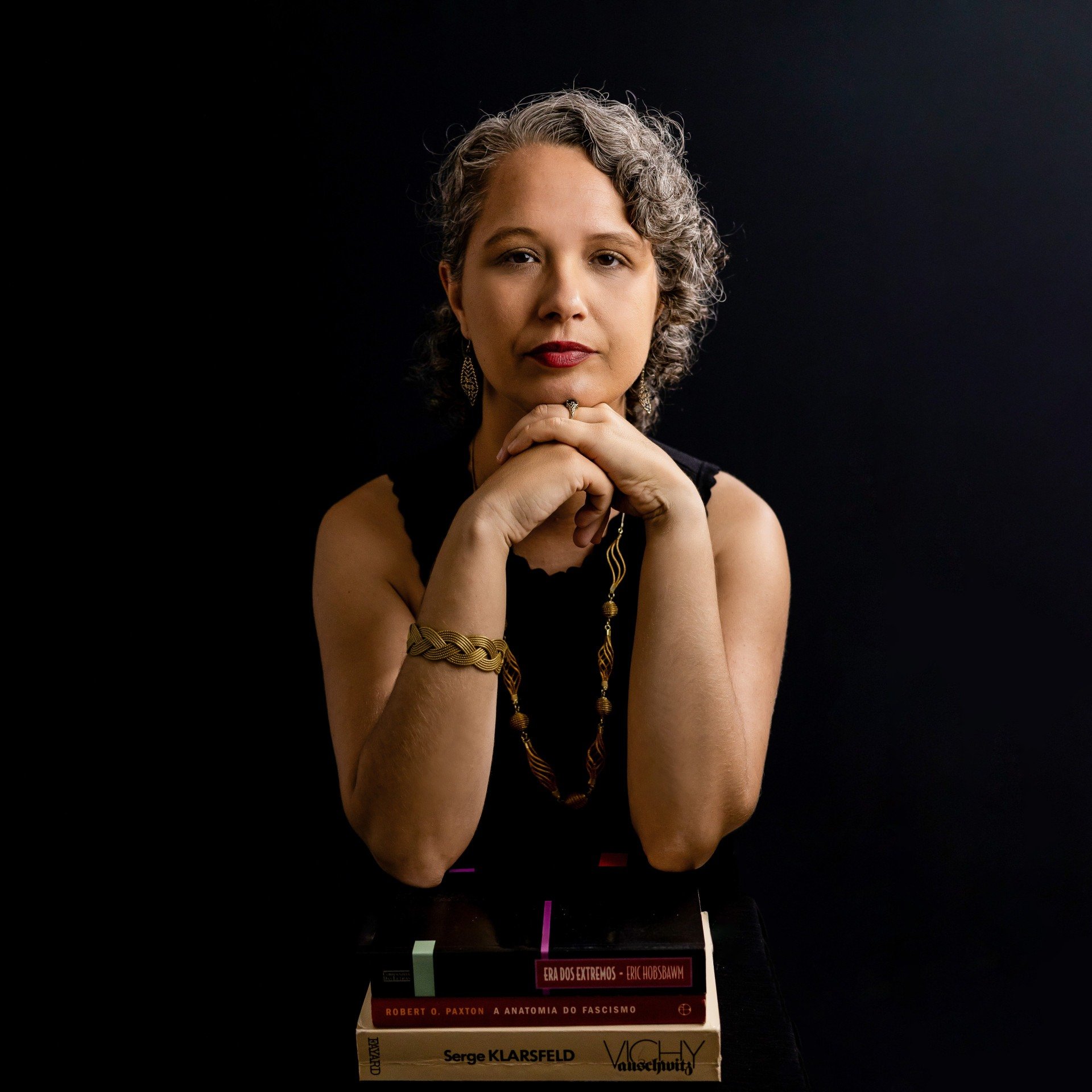 Livro de pesquisadora brasileira faz um panorama da França ocupada 