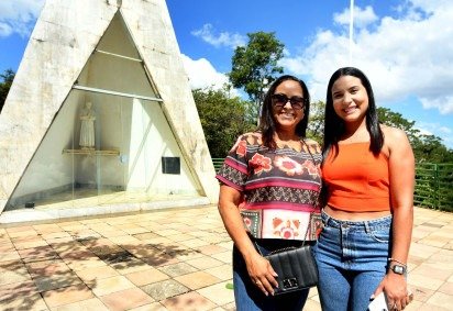  A paraibana Licia foi apresentada ao espa&ccedil;o por Stefanny -  (crédito:  Fotos: Marcelo Ferreira/CB/D.A Press) - A paraibana Licia foi apresentada ao espa&ccedil;o por Stefanny -  (crédito:  Fotos: Marcelo Ferreira/CB/D.A Press)