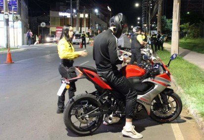 Operação Sossego, do Detran-DF, para coibir a poluição sonora -  (crédito: Divulgação/Detran) -Operação Sossego, do Detran-DF, para coibir a poluição sonora -  (crédito: Divulgação/Detran)