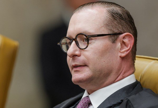 O imbróglio sucessório no Rio de Janeiro remonta à renúncia do ex-governador Cláudio Castro -  (crédito: Rosinei Coutinho/STF)