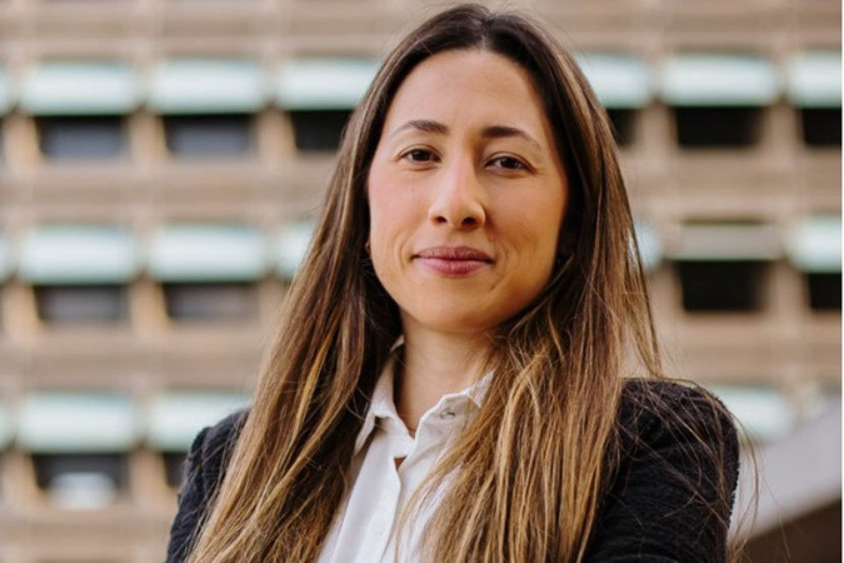 Advogada Larissa critica o parecer da PGR por esvaziar  a Justi&ccedil;a do Trabalho