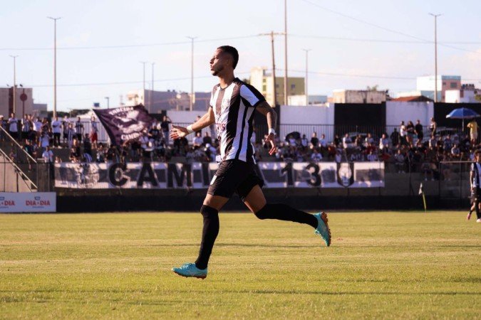 Ceilândia 1 x 2 Capital. Campeonato Brasileiro da Série D. Estádio Abadião