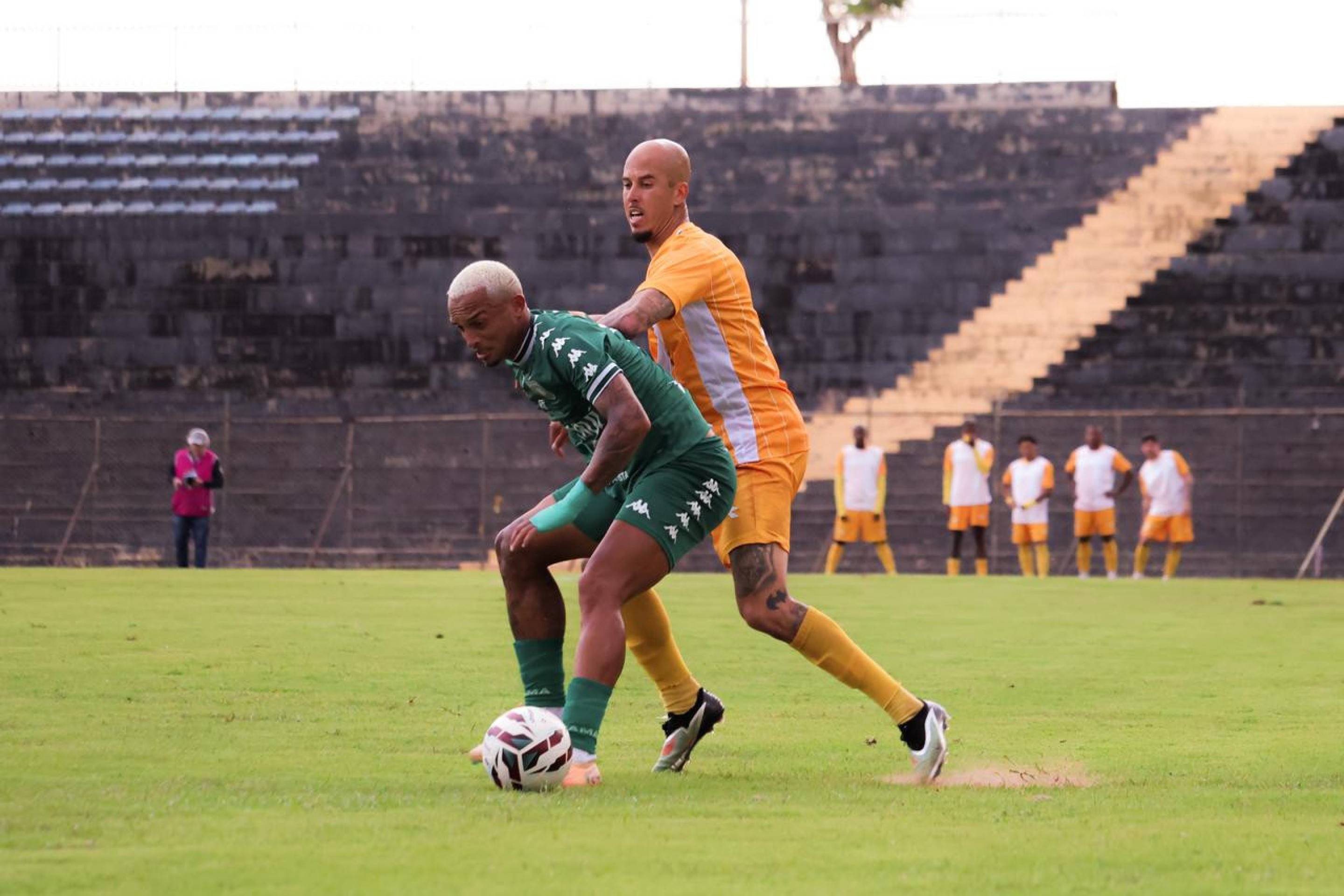 Brasiliense 1 x 1 Gama. Campeonato Brasileiro da S&eacute;rie D. Est&aacute;dio Serej&atilde;o, Taguatinga (DF)