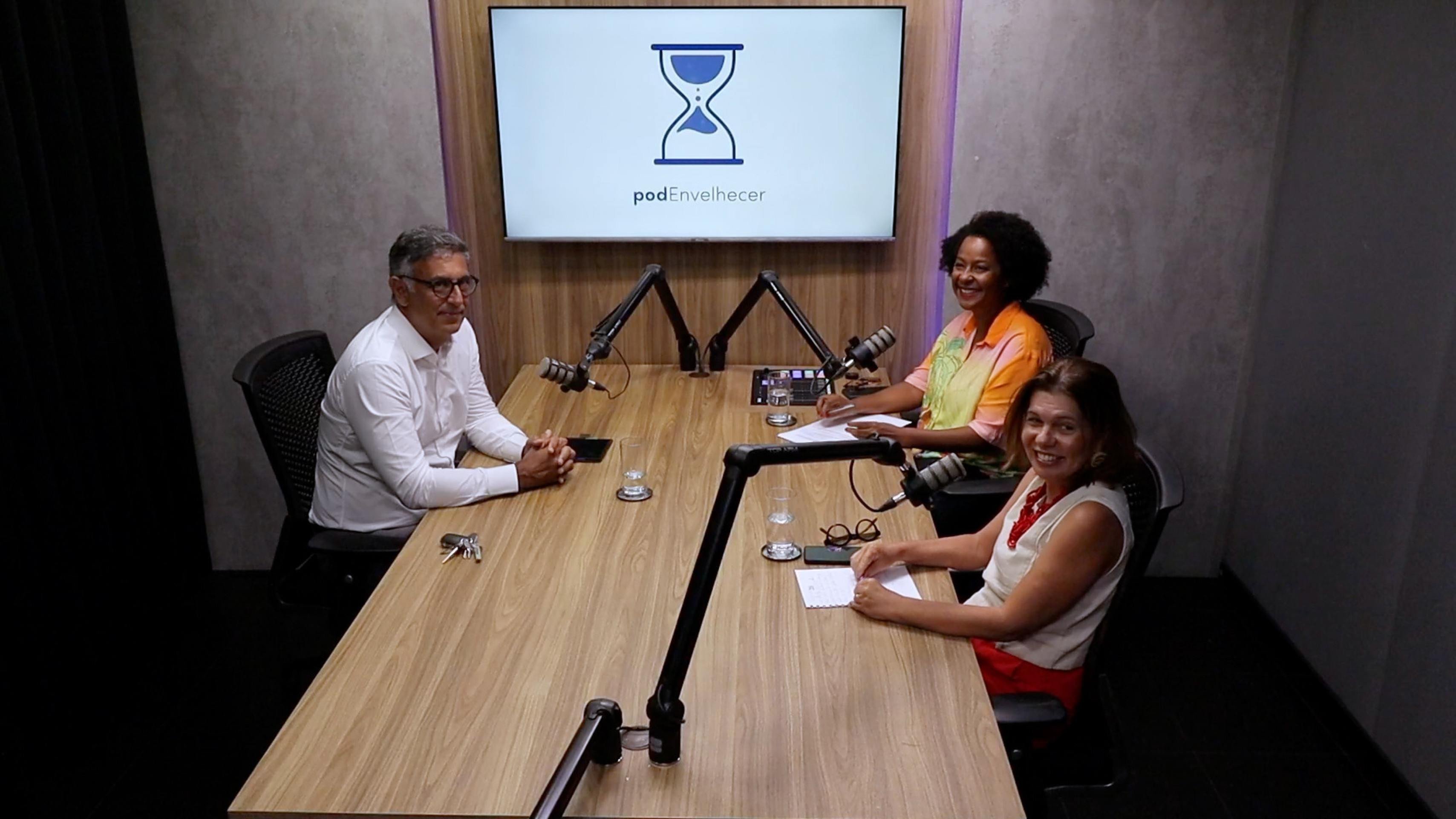 Envelhecimento da população brasileira tensiona planos de saúde
