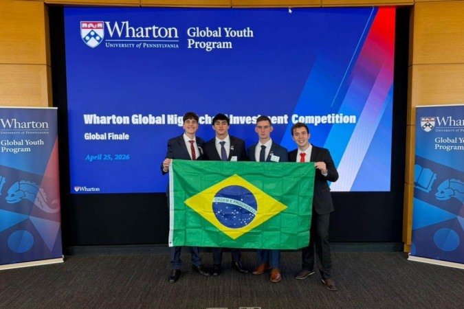 Estudantes do Colégio Marista Brasília foram a primeira equipe da América Latina a chegar na final da Wharton Global High School Investment Competition -  (crédito: Arquivo pessoal)