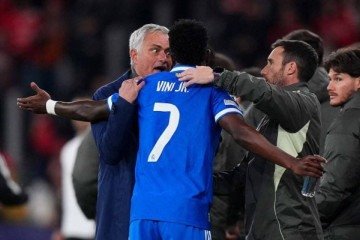 Atitude de Mourinho com Vini Jr não foi bem vista por parte da diretoria do Real Madrid -  (crédito: Foto: Angel Martinez/Getty Images)