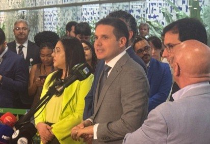 Hugo Motta definiu Alencar Santana como presidente e Léo Prates como relator da comissão da PEC da redução da jornada. -  (crédito: Wal Lima/CB/ Press) -Hugo Motta definiu Alencar Santana como presidente e Léo Prates como relator da comissão da PEC da redução da jornada. -  (crédito: Wal Lima/CB/ Press)
