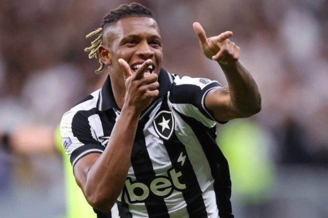 Danilo é o destaque do Botafogo na temporada com nove gols e três assistências -  (crédito: Foto: Vitor Silva/Botafogo)