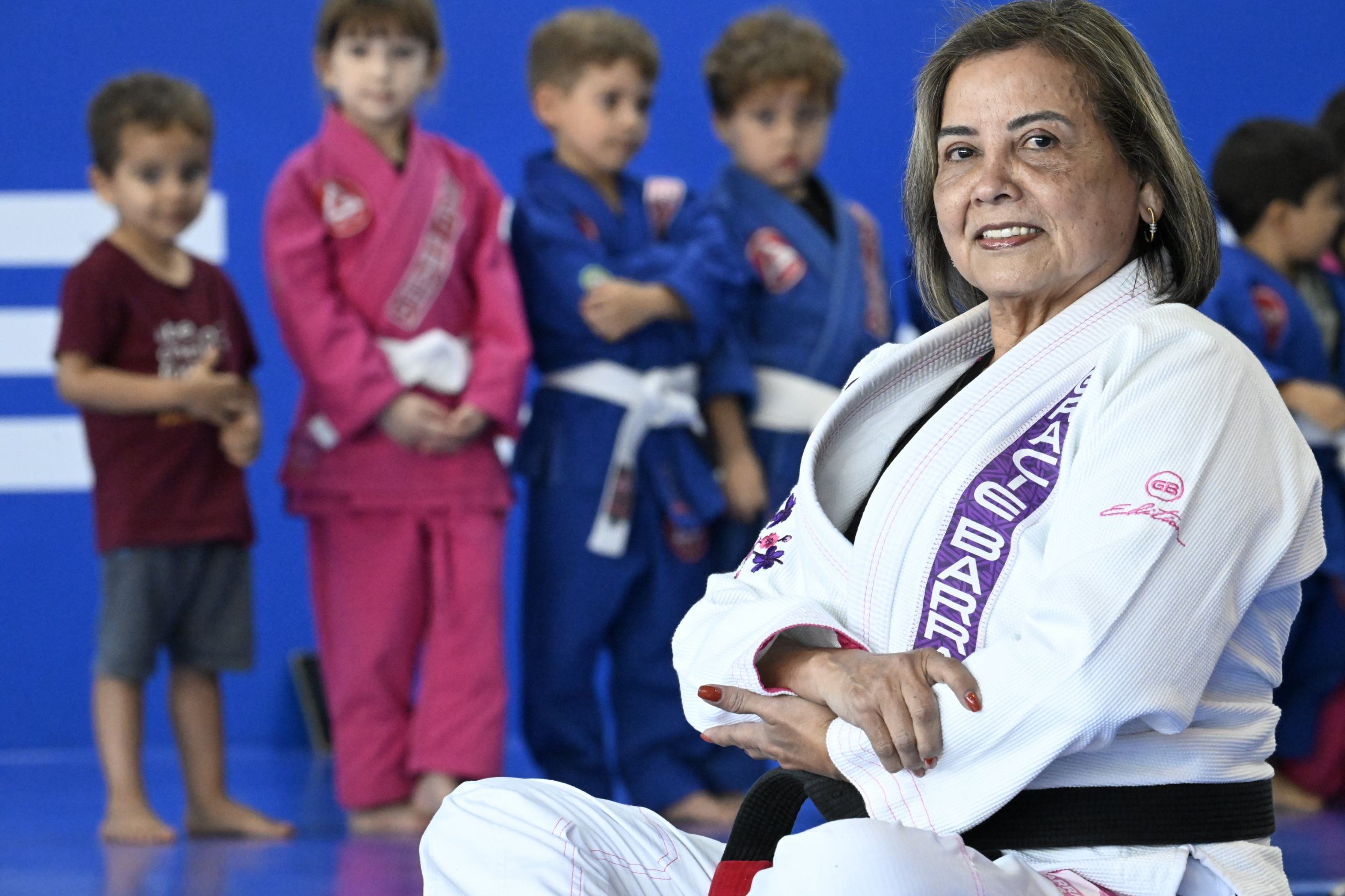 Aos 70 anos, Isabel Di Pilla &eacute; dona de uma academia de jiu-jitsu