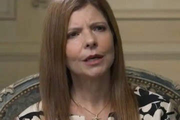 Rose Miriam volta às redes sociais, publica foto rara com Gugu e explica o motivo de seu retorno -  (crédito: Observatorio dos Famosos)