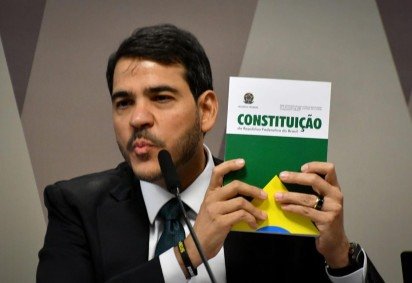 Jorge Messias durante sabatina na CCJ do Senado como indicado ao STF -  (crédito: ED ALVES/CB/D.A.Press) -Jorge Messias durante sabatina na CCJ do Senado como indicado ao STF -  (crédito: ED ALVES/CB/D.A.Press)