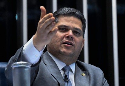 'É um recado muito complicado e muito difícil de ser superado', diz cientista político sobre rejeição ao nome de Messias -  (crédito: Julia Batista) -'É um recado muito complicado e muito difícil de ser superado', diz cientista político sobre rejeição ao nome de Messias -  (crédito: Julia Batista)