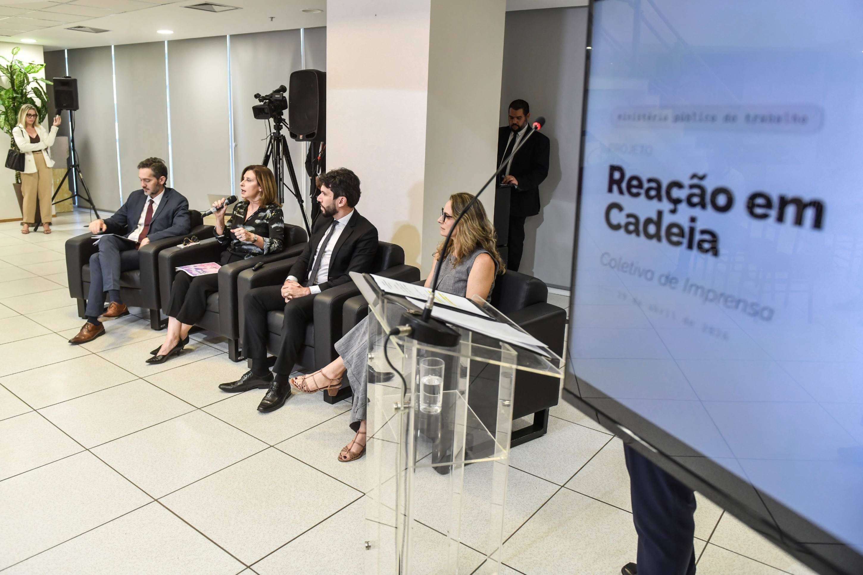 JBS e Cargil estão entre as empresas com cadeias ligadas ao trabalho escravo