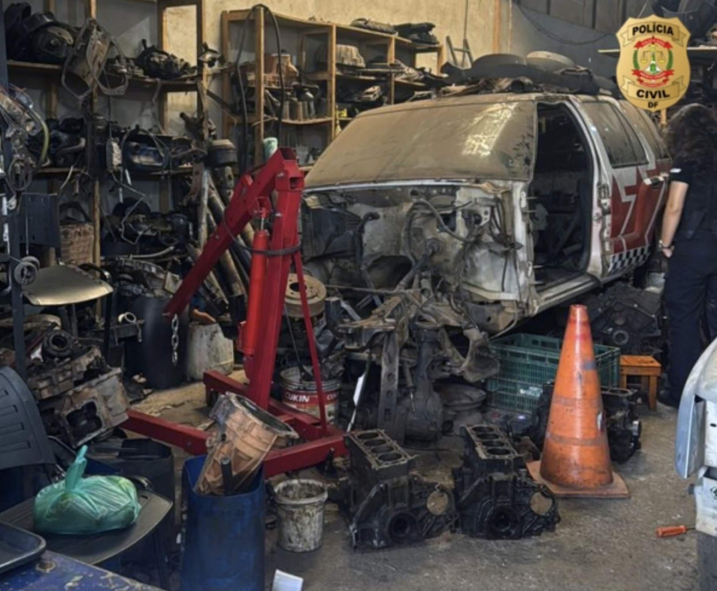 Dois são presos em operação contra desmanche e venda ilegal de peças