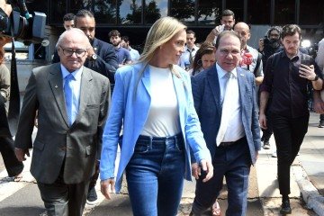 Celina Leão, Valdivino Oliveira (E) e Nelson de Souza tiveram um encontro com Gabriel Galípolo para definir os próximos passos do BRB -  (crédito:  Marcelo Ferreira/CB/D.A Press)