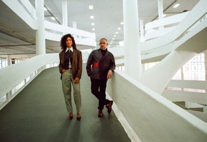 Amanda Carneiro e Raphael Fonseca assumem curadoria da 37ª Bienal de São Paulo -  (crédito: Divulgação) -Amanda Carneiro e Raphael Fonseca assumem curadoria da 37ª Bienal de São Paulo -  (crédito: Divulgação)