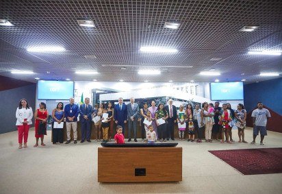 Cerimônia foi realizada na manhã desta quinta-feira (30/4), no auditório Sepúlveda Pertence, no Fórum de Brasília -  (crédito: Reprodução: Dimmy Falcão) -Cerimônia foi realizada na manhã desta quinta-feira (30/4), no auditório Sepúlveda Pertence, no Fórum de Brasília -  (crédito: Reprodução: Dimmy Falcão)