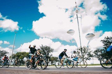 A programação do Brasília Bike Camp se estende até o domingo (3/5), na Torre de TV Digital.  -  (crédito: Reprodução/Instagram @brasiliabikecamp)