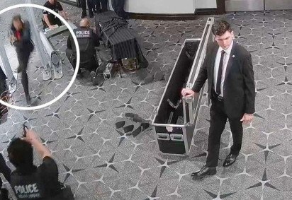 Os promotores dizem que essas selfies mostram Allen posando com suas armas -  (crédito: Departamento de Justiça dos EUA) -Os promotores dizem que essas selfies mostram Allen posando com suas armas -  (crédito: Departamento de Justiça dos EUA)