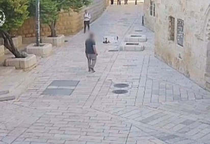 Homem ataca freira em Jerusalém  -  (crédito: Reprodução/Polícia de Israel) -Homem ataca freira em Jerusalém  -  (crédito: Reprodução/Polícia de Israel)