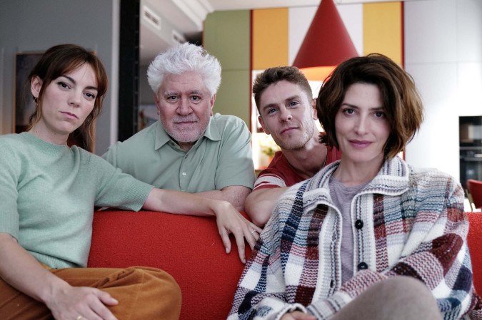 O filme aborda a crise criativa de um cineasta, vivido pelo argentino Leonardo Sbaraglia. - (crédito: Warner/Divulgação) O filme aborda a crise criativa de um cineasta, vivido pelo argentino Leonardo Sbaraglia. - (crédito: Warner/Divulgação)