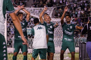 Gama viveu mais uma noite mágica em 2026 no Estádio Bezerrão: goleada, invencibilidade mantida e margem maior na liderança do Grupo A3 da Série D -  (crédito: Diller Abreu/FFDF)