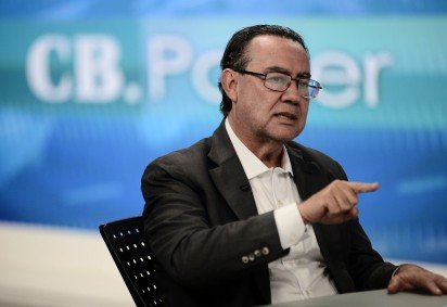 O escritor ressalta que essa mudança deve obrigatoriamente passar por um novo plebiscito -  (crédito: Minervino Júnior/CB/D.A.Press) -O escritor ressalta que essa mudança deve obrigatoriamente passar por um novo plebiscito -  (crédito: Minervino Júnior/CB/D.A.Press)