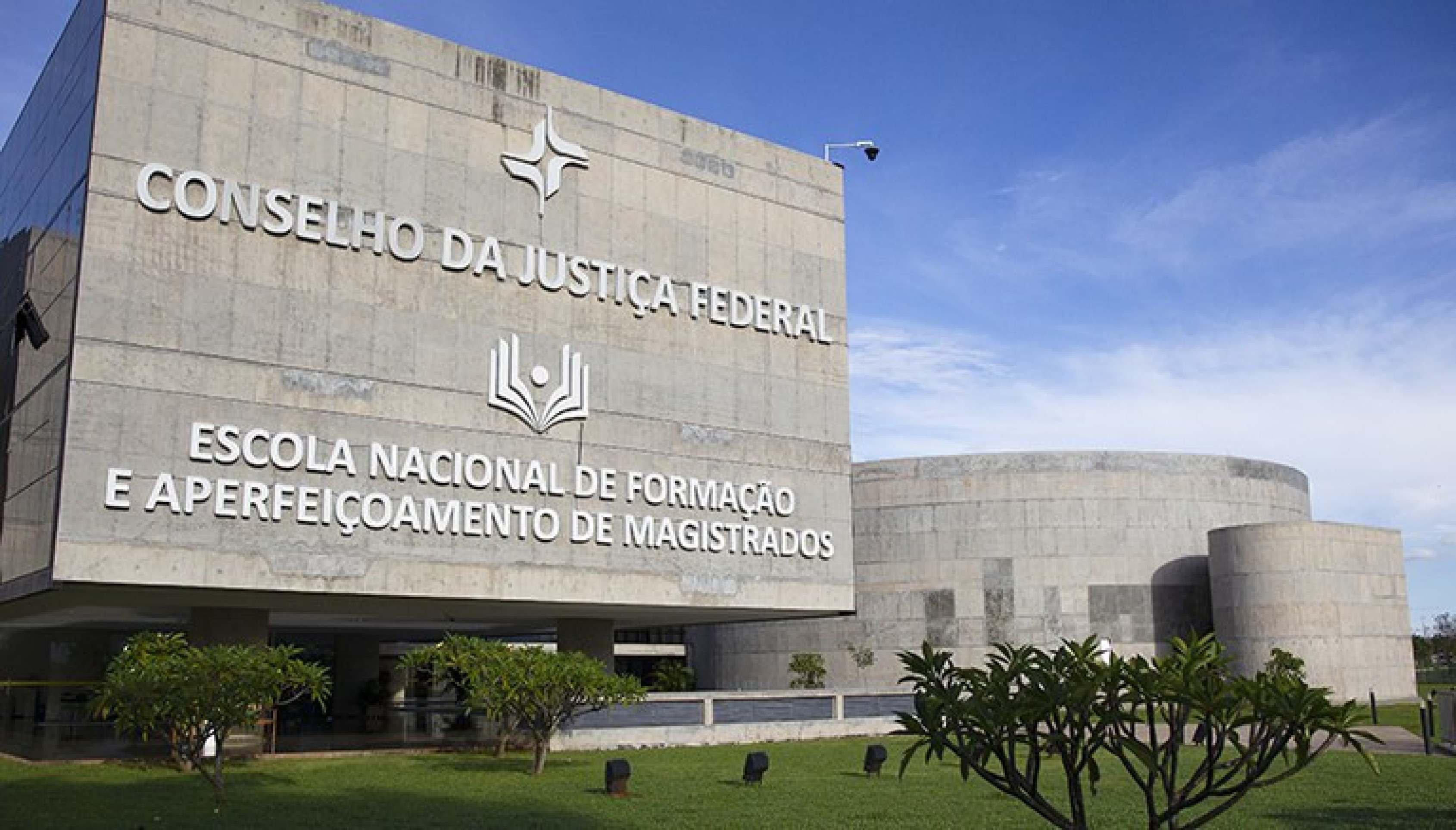 Seminário abre debate sobre judicialização da saúde no Brasil