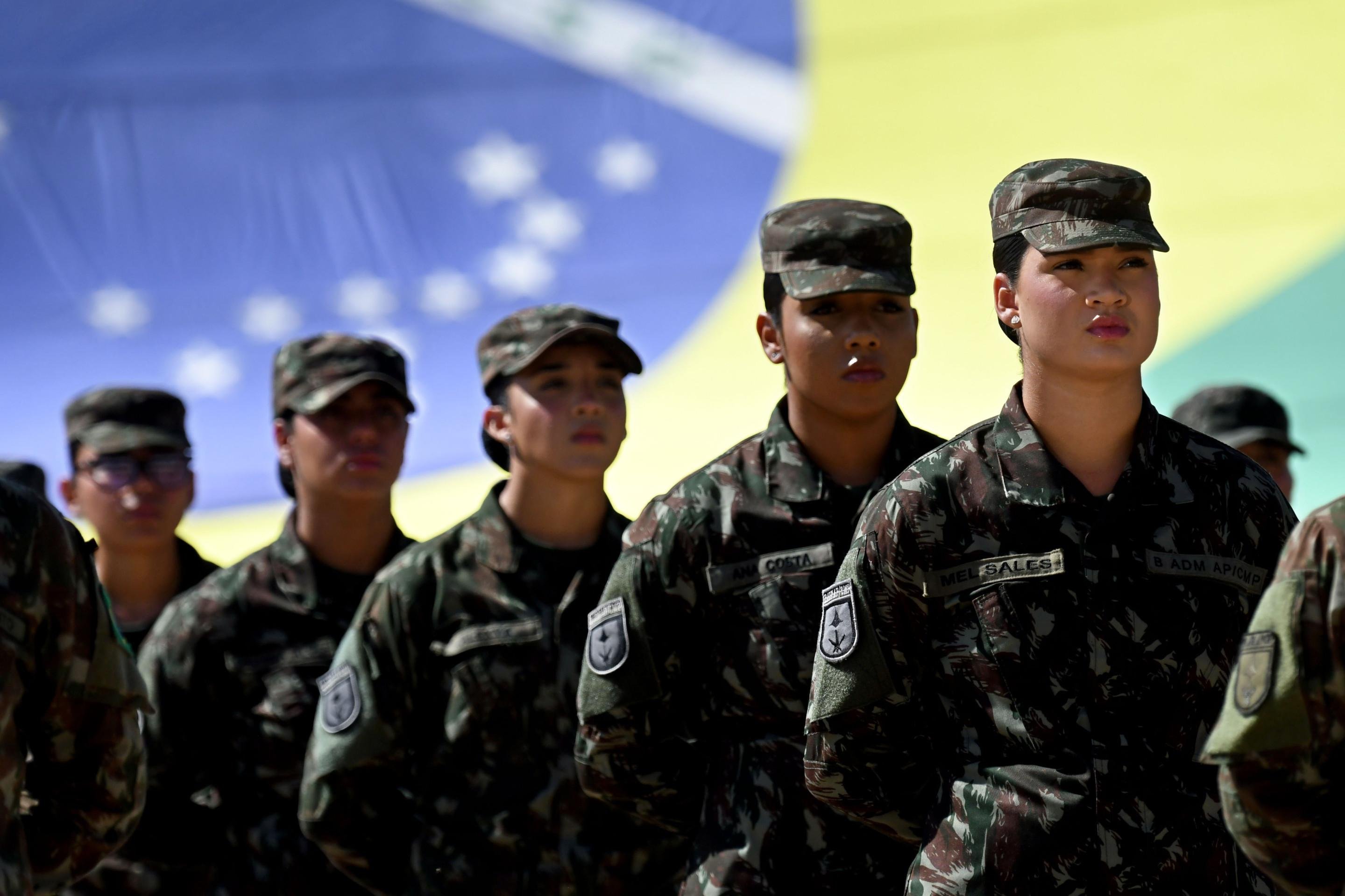 Programa Nacional das Escolas Cívico-Militar volta a ser discutido na Câmara