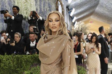  NEW YORK, NEW YORK - MAY 04: Doja Cat attends the 2026 Met Gala celebrating 'Costume Art' at the Metropolitan Museum of Art on May 04, 2026 in New York City.   Mike Coppola/Getty Images/AFP (Photo by Mike Coppola / GETTY IMAGES NORTH AMERICA / Getty Images via AFP)
       -  (crédito:  Getty Images via AFP)