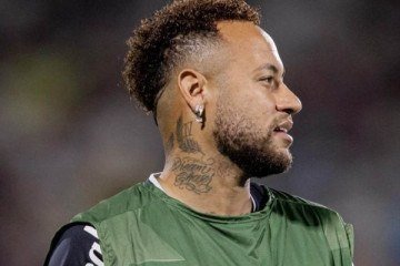 Robinho se envolveu em polêmica com Robinho Júnior no fim de semana no treinamento do Santos -  (crédito: Foto: Raul Baretta / Santos FC)