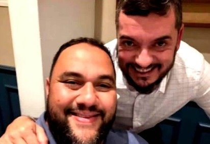 Segundo a PF, Thiago e Bacellar (D) atuavam juntos no esquema de superfaturamento na Secretaria de Educação -  (crédito: Reprodução/Instagram) -Segundo a PF, Thiago e Bacellar (D) atuavam juntos no esquema de superfaturamento na Secretaria de Educação -  (crédito: Reprodução/Instagram)