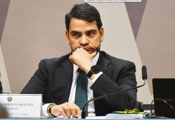 Ed Alves/CB/D.A Press