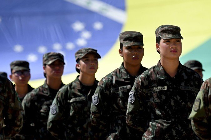 Projeto de lei que defende a criação de escola cívico-militares será votado, pela Câmara, nesta quarta-feira (6/5) -  (crédito: Marcelo Ferreira/CB/D.A Press)
