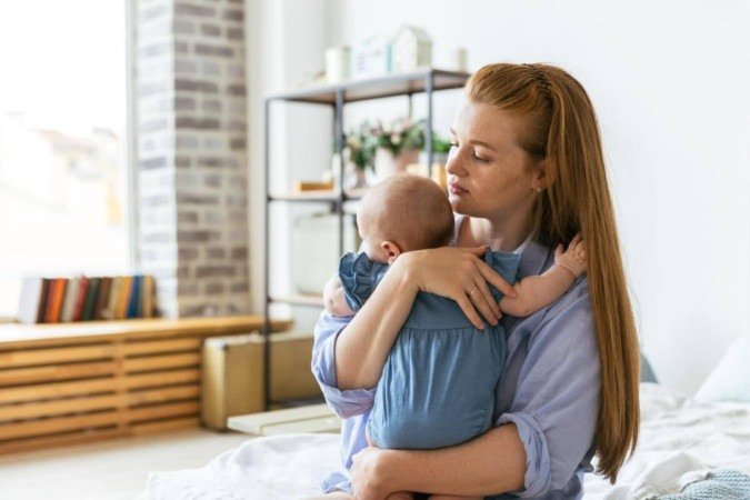 No puerpério, a saúde da mulher está mais vulnerável, exigindo atenção tanto física quanto emocional (Imagem: tartanparty | Shutterstock) - (crédito: EdiCase) No puerpério, a saúde da mulher está mais vulnerável, exigindo atenção tanto física quanto emocional (Imagem: tartanparty | Shutterstock) - (crédito: EdiCase)