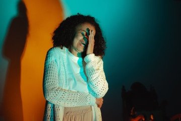 Verônica Passos interpreta personagem que se vê diante de um destino incontornável -  (crédito: Miss Fêrrer)