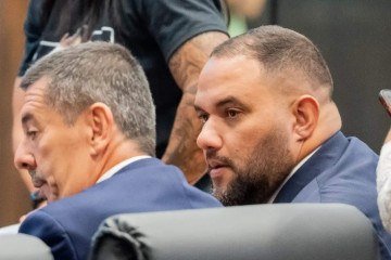 Rangel (de barba) faz parte do grupo político do ex-governador Cláudio Castro, que teve o 3º deputado preso -  (crédito: Reprodução/Instagram pessoal)