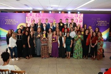 Prêmio para servidores públicos premia projetos em R$ 12 mil  -  (crédito: Prêmio Espírito Público)